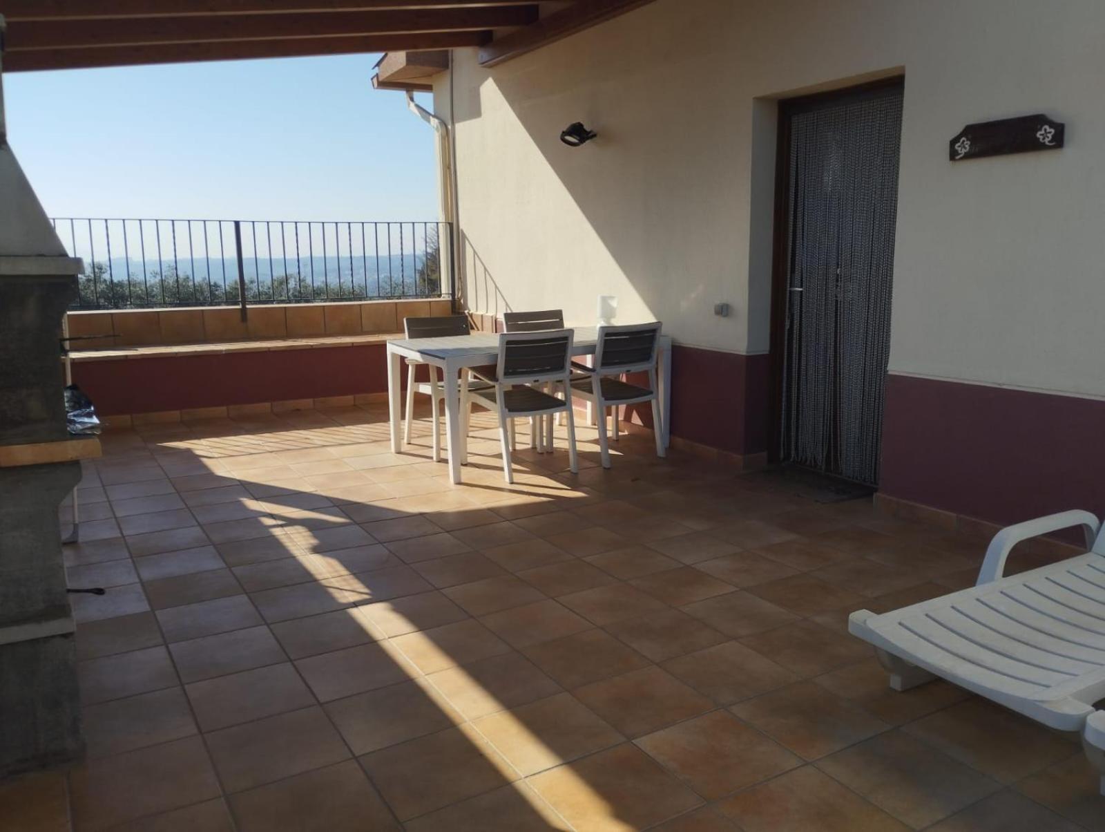 Can Gual Guest House Lametlla Del Valles Екстериор снимка
