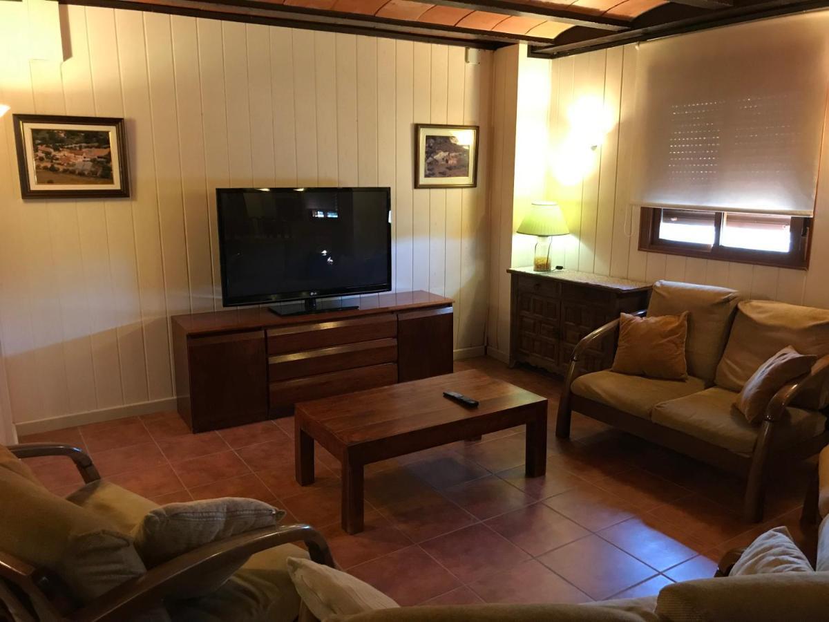 Can Gual Guest House Lametlla Del Valles Екстериор снимка